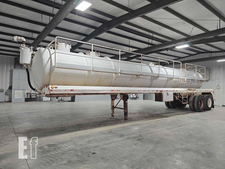 40-foot-vacuum-tank-trailer-image-1