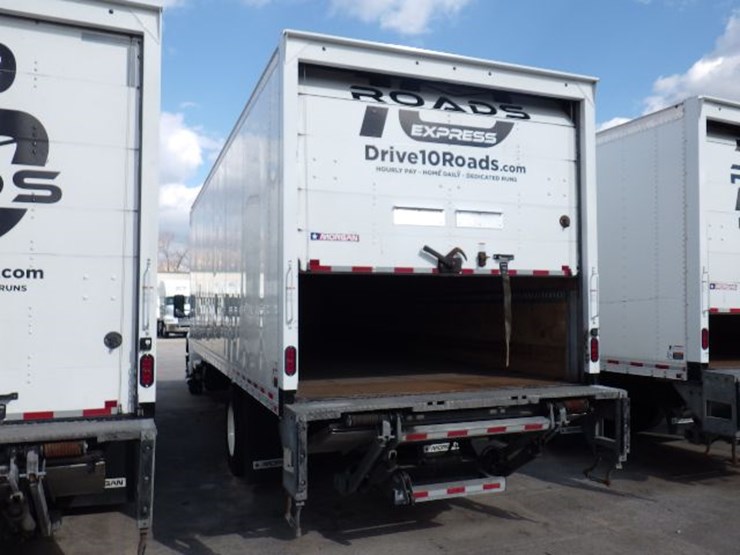 2023-kenworth-t280-image-10