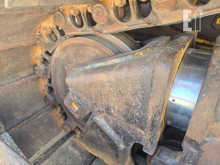 2006-caterpillar-d6r-xl-iii-image-20