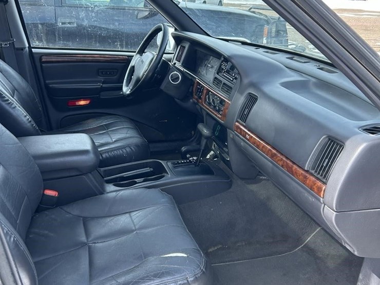 1998-jeep-grand-cherokee-limited-image-27
