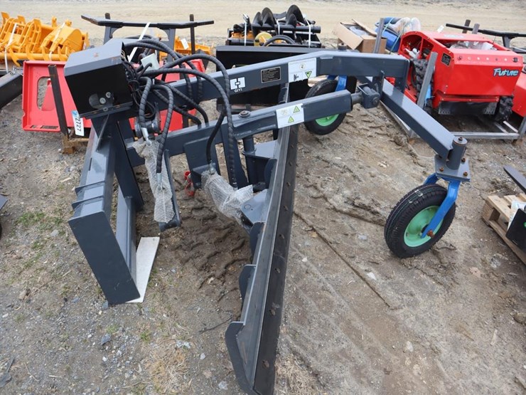 skid-steer-mount-grader-image-1