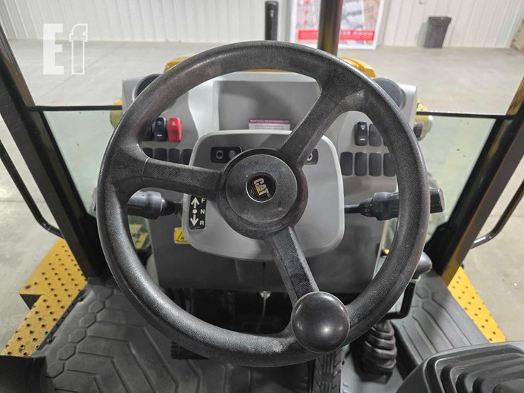 2022-caterpillar-416-image-19