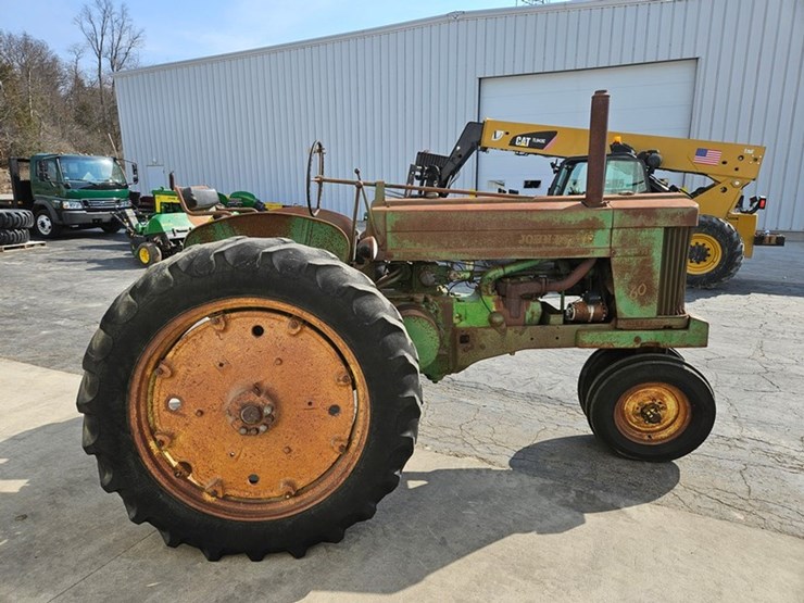 1954-john-deere-60-image-6