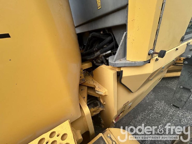 2008-volvo-g940-image-25