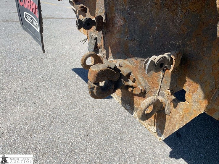 2016-freightliner-108sd-image-29