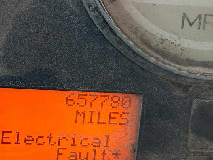 2011-international-prostar-image-4