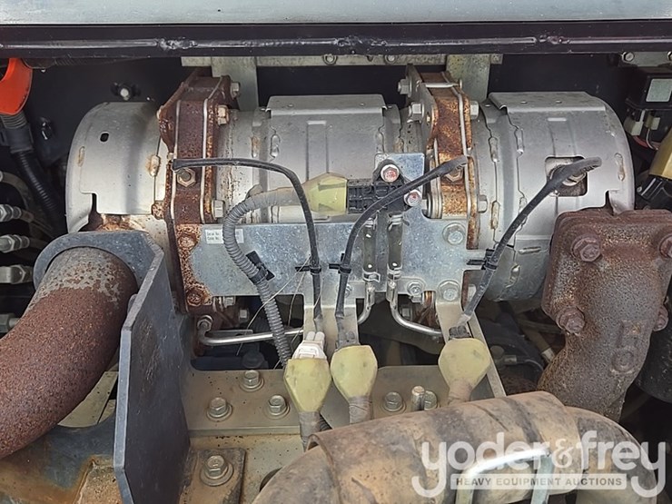 2021-kubota-svl75-2-image-47