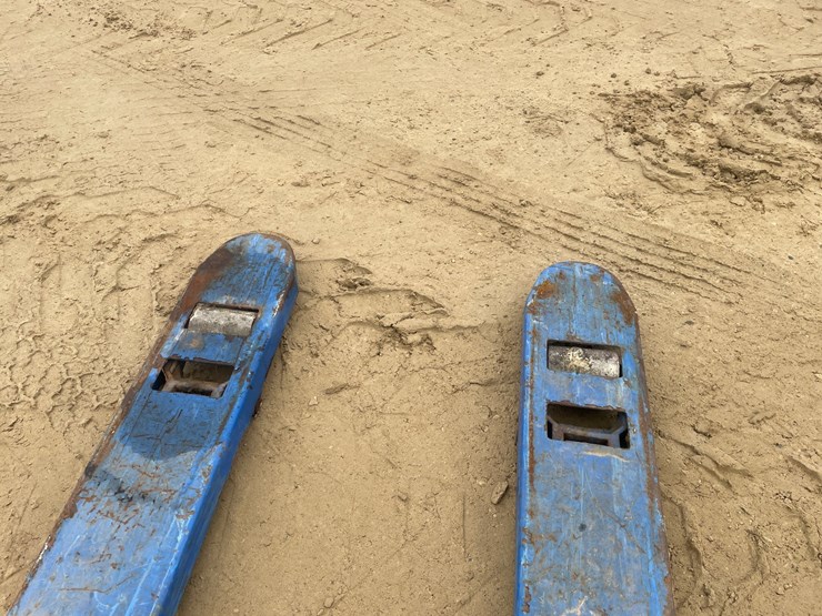 #3918-•-lift-rite-5,500-lbs.-pallet-jack-image-10