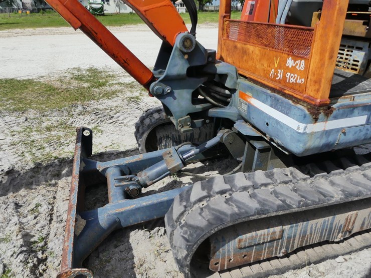 kubota-kx61-2-image-10