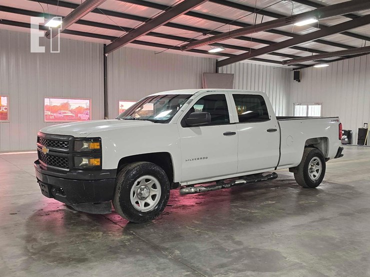 2015-chevrolet-silverado-1500-image-1