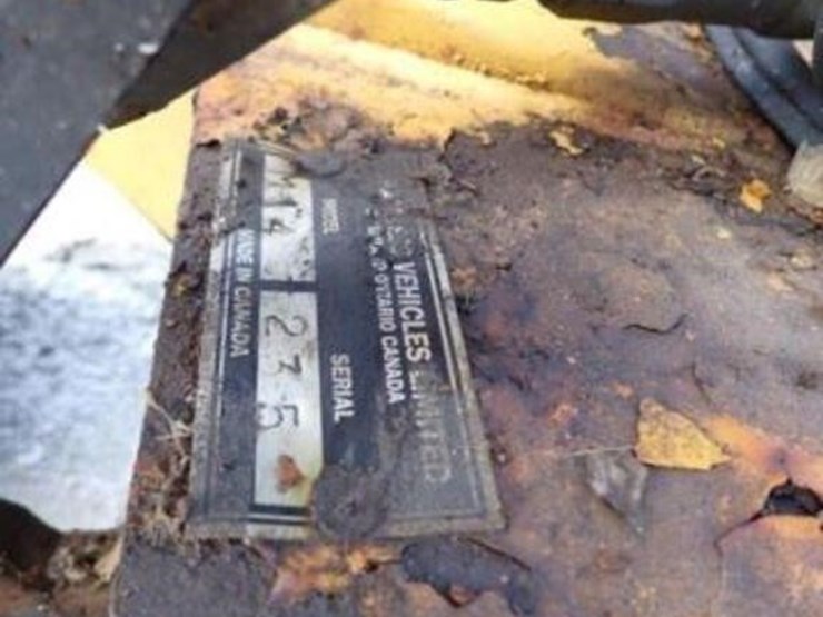 trackless-m14-pto-batwing-mower-235-image-7