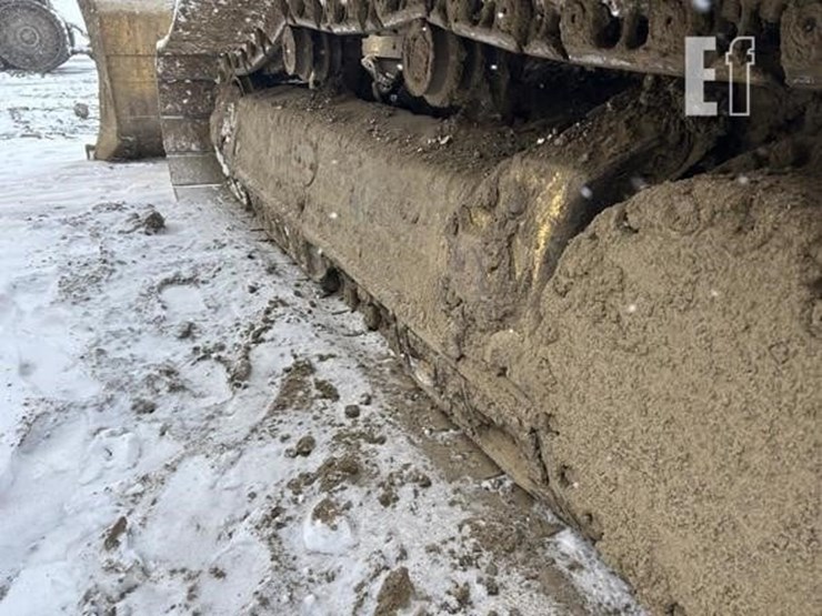 2017-komatsu-d61pxi-image-50