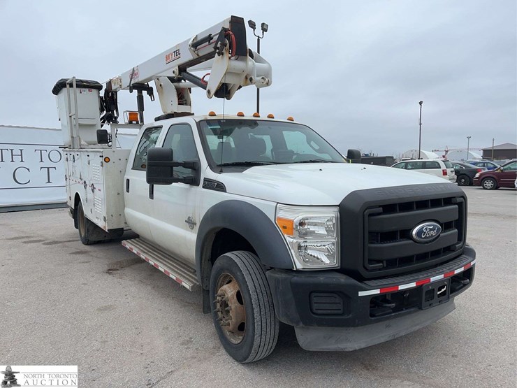 2011-ford-f550-image-3