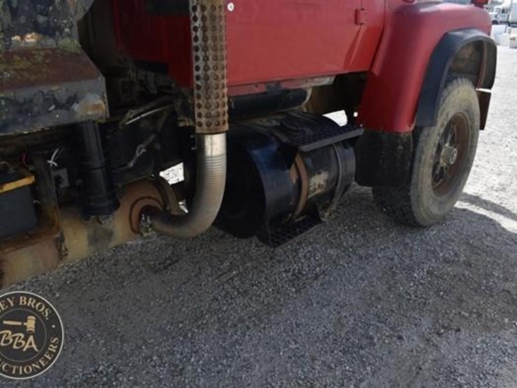 1988-ford-l8000-image-22