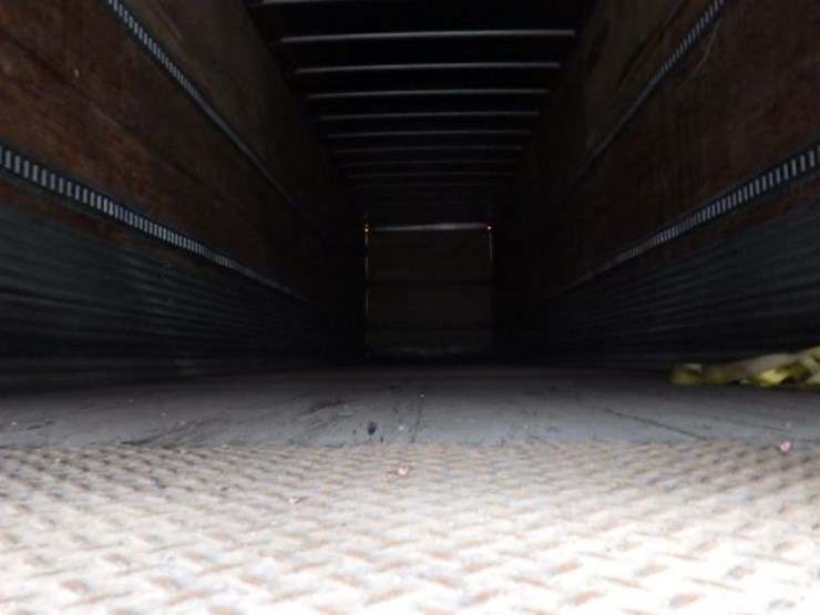 2014-hyundai-translead-image-18