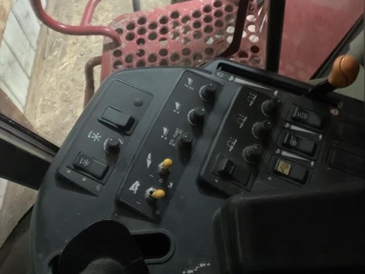 2003-case-ih-2388-image-9
