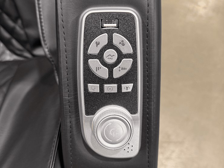 sdlanch-irmc-massage-chair-image-6