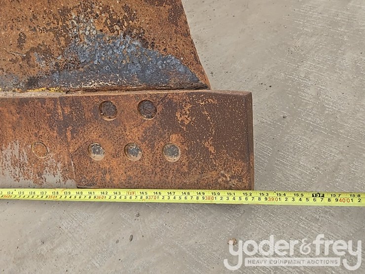 2014-komatsu-d61px-23-image-26