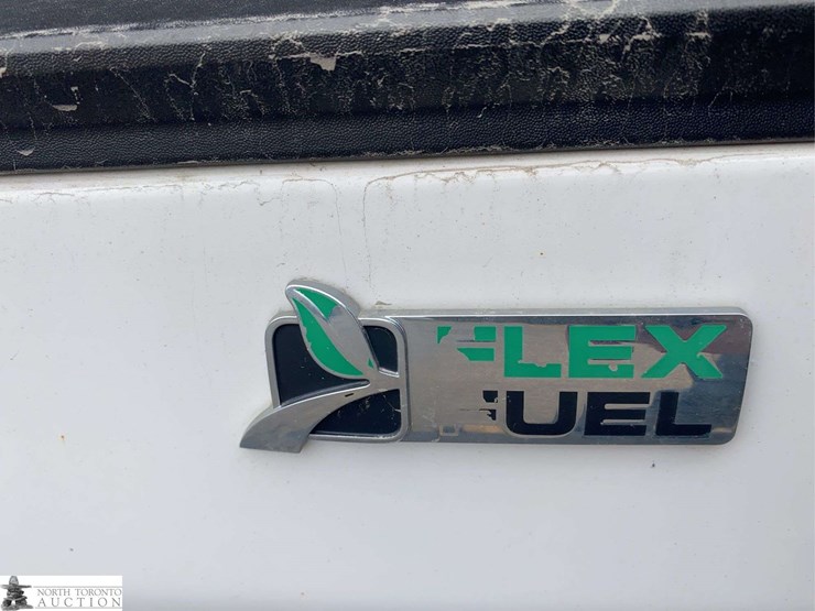 2009-ford-cargo-image-25