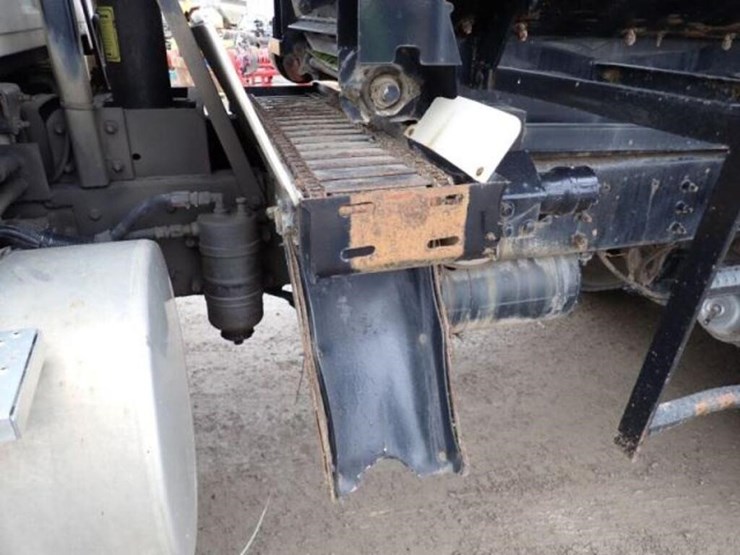 1999-sterling-l9513-image-41