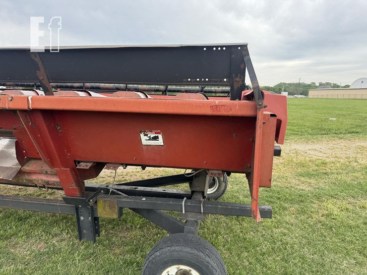 case-ih-1063-image-9