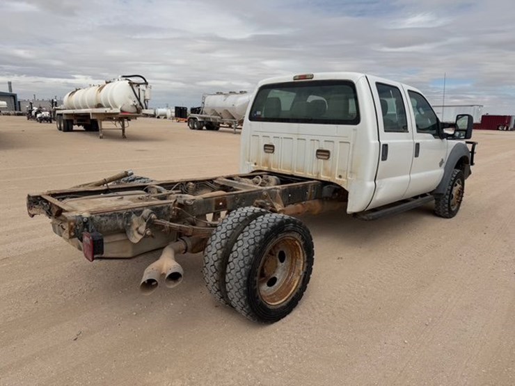 2012-ford-f550-image-4