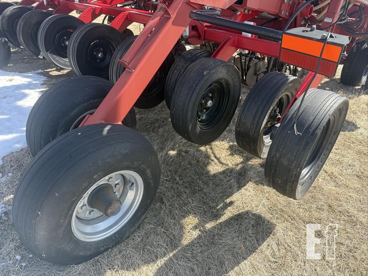 2011-case-ih-3430-image-58