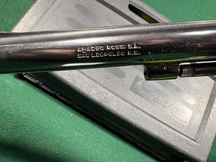 rossi-interarms-22-lr-revolver-image-10