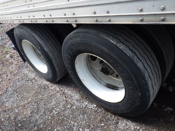 2014-hyundai-translead-image-14