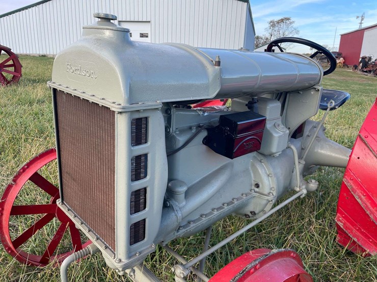 1919-fordson-tractor-image-13