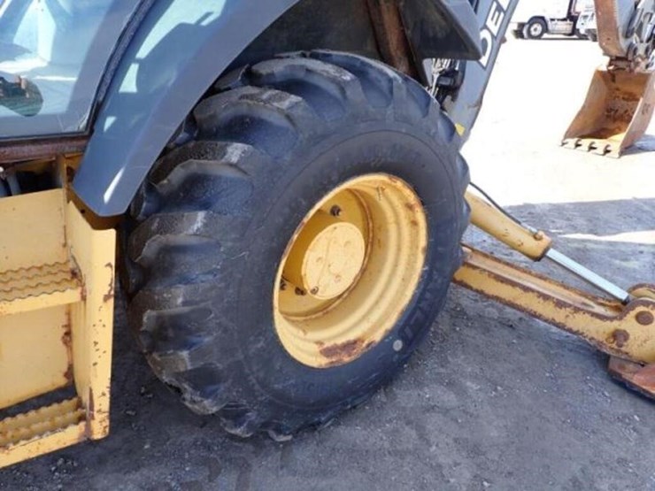 2009-deere-310sj-image-36