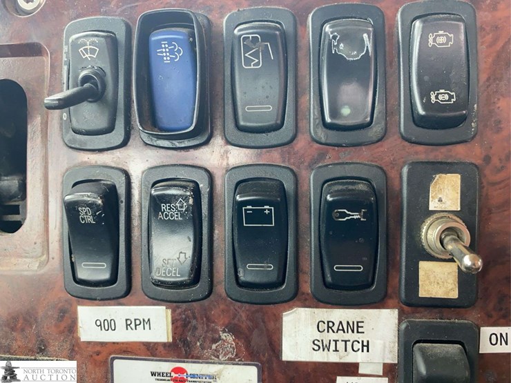 2014-mack-granite-t/a-crane-truck-image-9