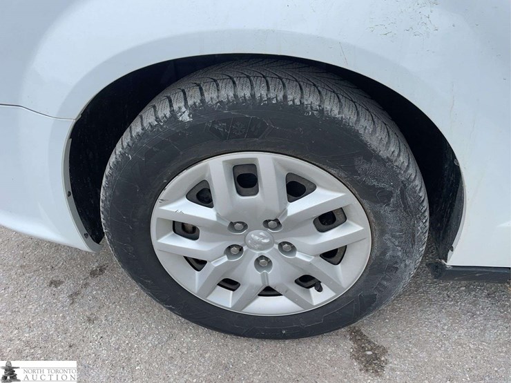 2015-ram-c/v-image-23