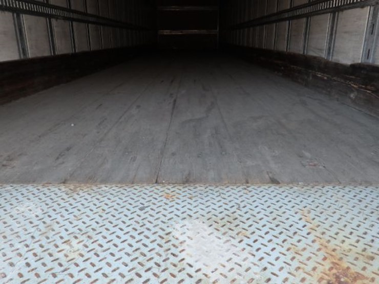 2016-strick-van-image-11