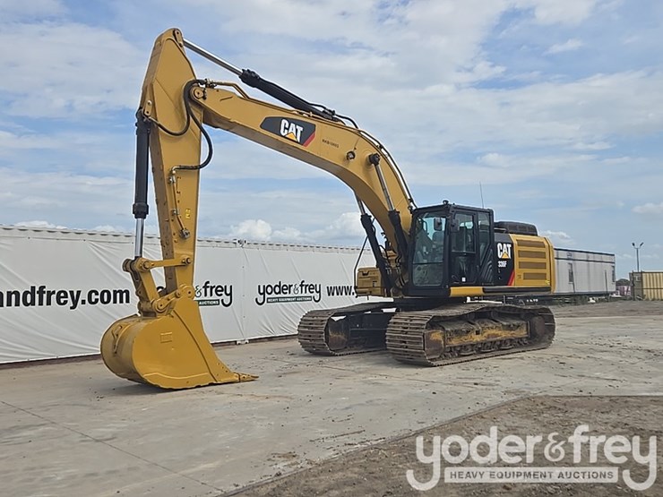 2017-caterpillar-336fl-image-1