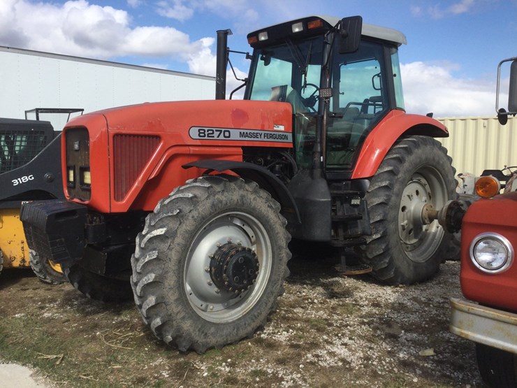 massey-ferguson-8270-image-1