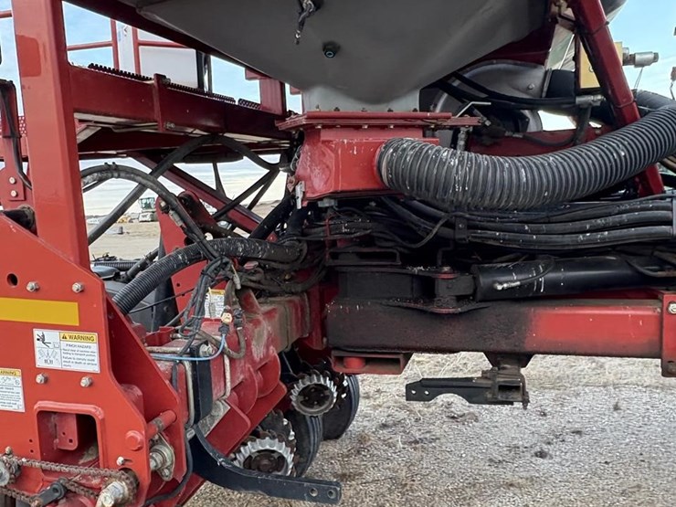 2012-case-ih-1250-image-32