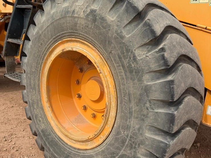 2014-hyundai-hl757tm-9a-image-23