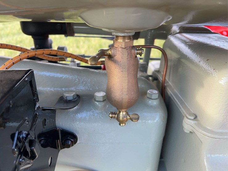 1922-fordson-tractor-image-48