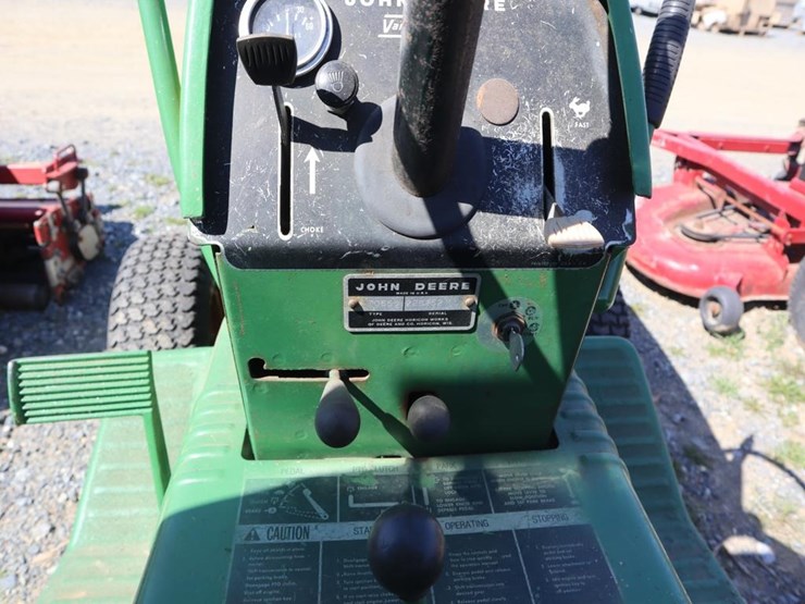 john-deere-110-image-15