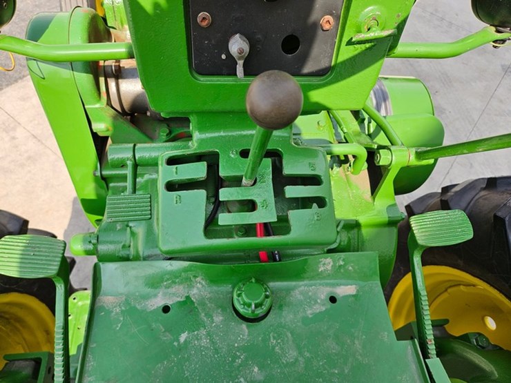 1959-john-deere-730-image-23