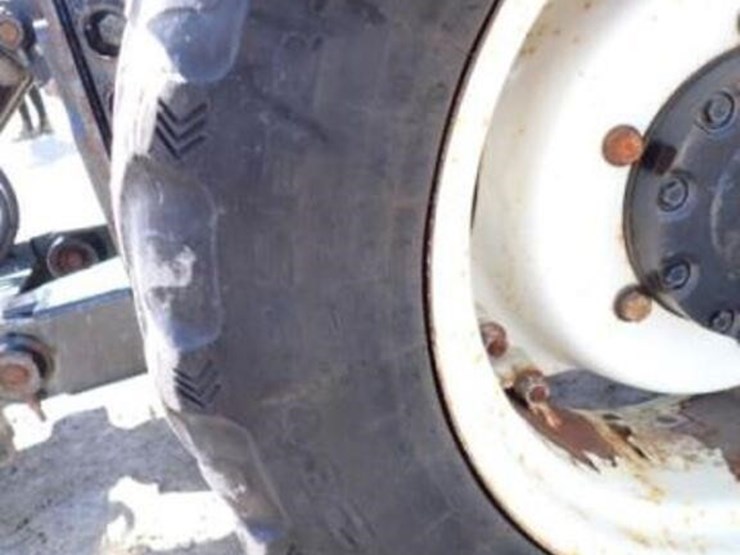 2014-new-holland-t4.75-image-42