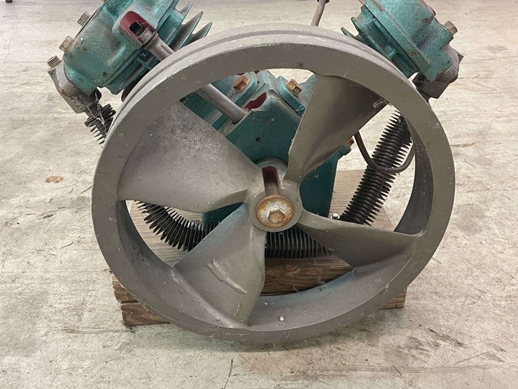 cut-away-engine-image-12