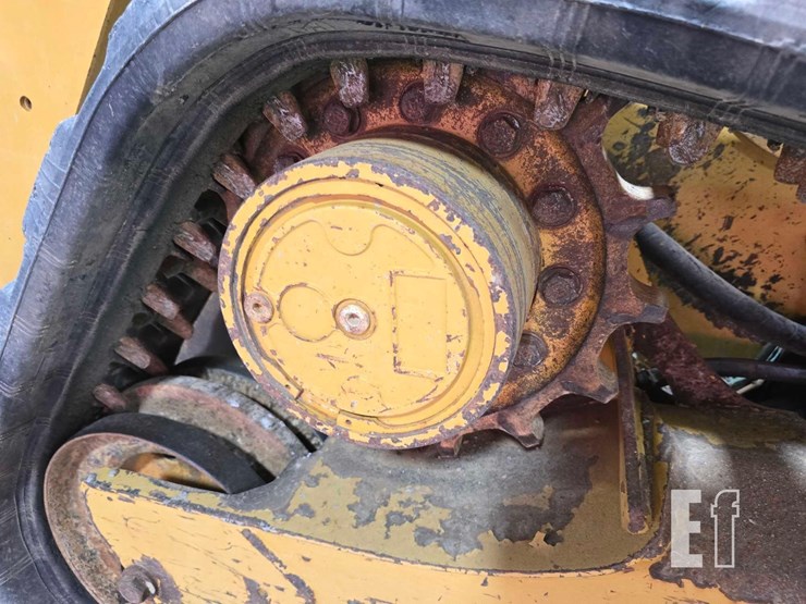 2018-caterpillar-259d-image-34