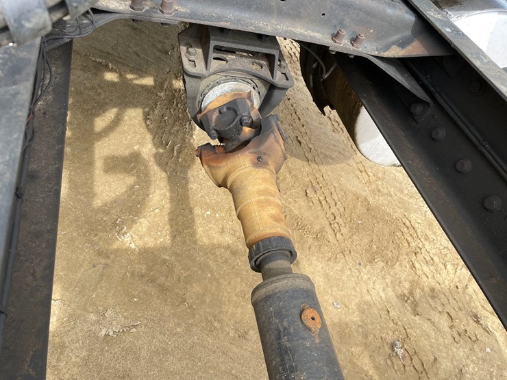 #400-•-1997-mac-ch600-semi-(has-wi-title)-image-32