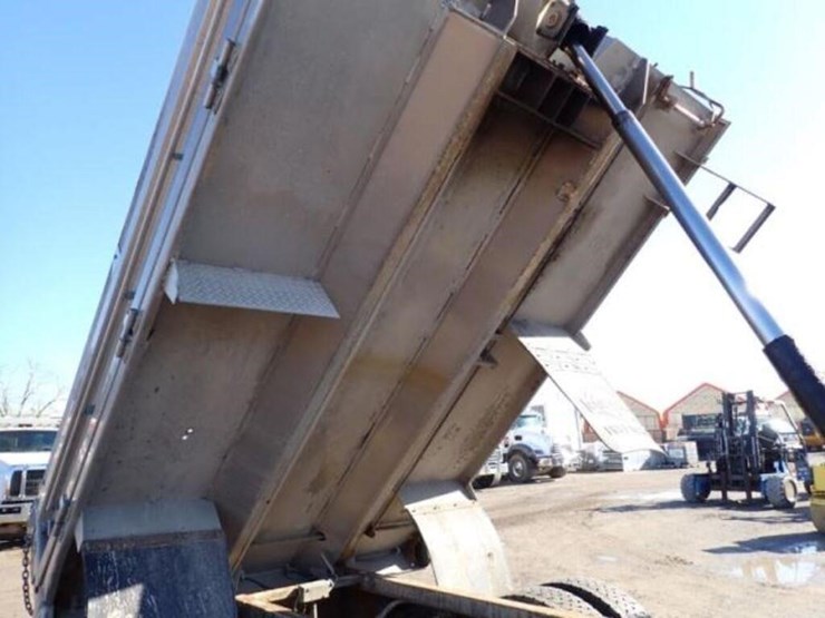 2016-ford-f650-image-60