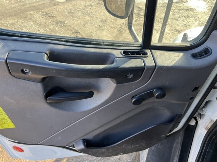 2016-freightliner-m2-s/a-bucket-truck-image-26