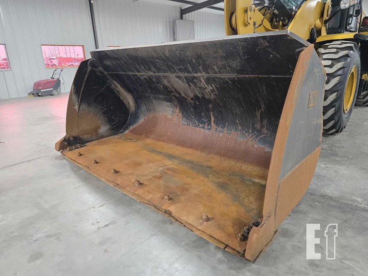 2019-caterpillar-938m-image-9