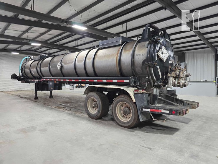 1992-ibex-6218-image-4