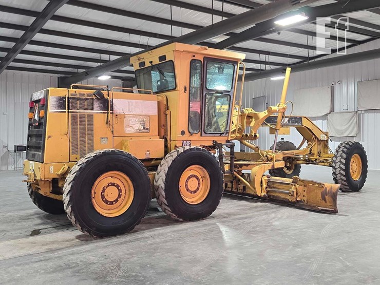 1995-caterpillar-120h-image-3